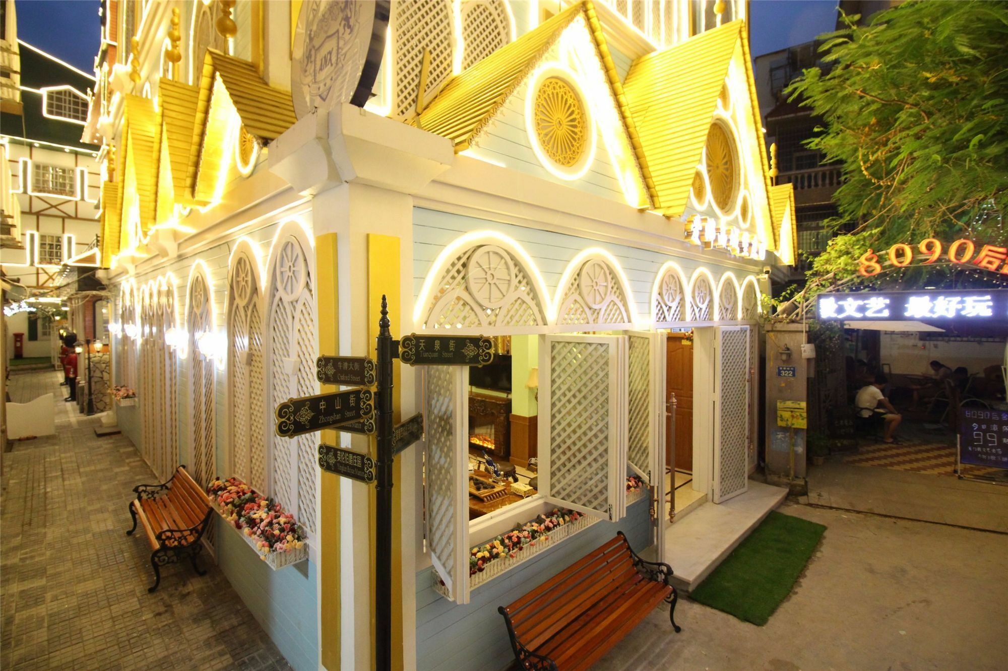 Xiamen Feisu Ainaxi Castle Garden Hotel Exterior photo